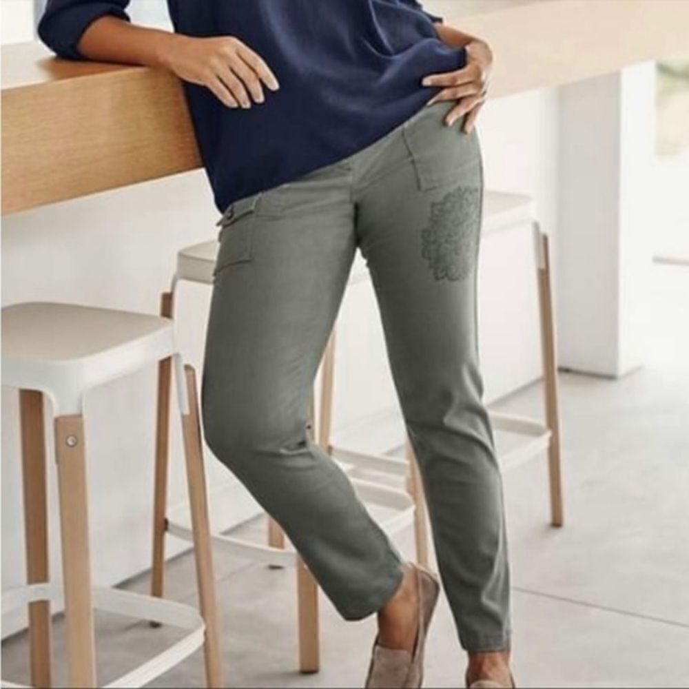 J. Jill Embroidered Floral Olive Green Cargo Pants